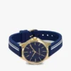 34 mm klocka med signaturrandigt armband