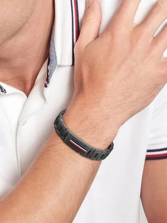Armband i rostfritt stål med flaggstrip