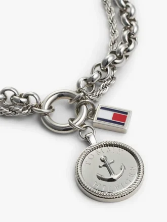 Armband med maritima charm