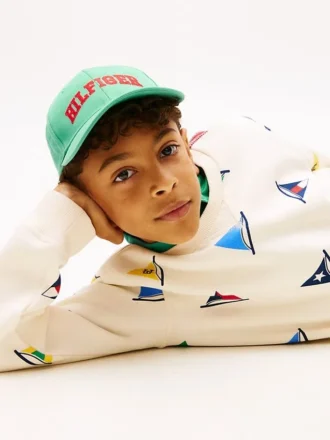 Barn-sweatshirt med segelflagga över hela plagget