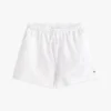 Barnshorts med broderade hål