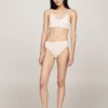 Bikinitrosa med stickad logotyp