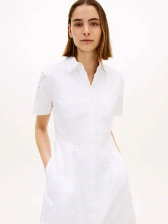Broderad poplin-skjortklänning med hål