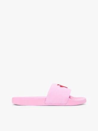 Broderade pooltofflor med monogram