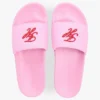 Broderade pooltofflor med monogram
