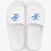 Broderade pooltofflor med monogram Broderade pooltofflor med monogram