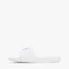 Broderade pooltofflor med monogram Broderade pooltofflor med monogram