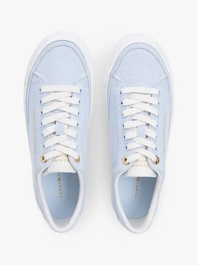 Canvas-sneakers med plattform Canvas-sneakers med plattform