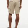 Cargoshorts i stretchig twill med avslappnad passform Cargoshorts i stretchig twill med avslappnad passform