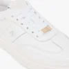 Court-sneakers i kornigt läder Court-sneakers i kornigt läder
