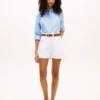 Denimshorts med guldknappar