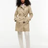 Dubbelknäppt trenchcoat med bälte Dubbelknäppt trenchcoat med bälte