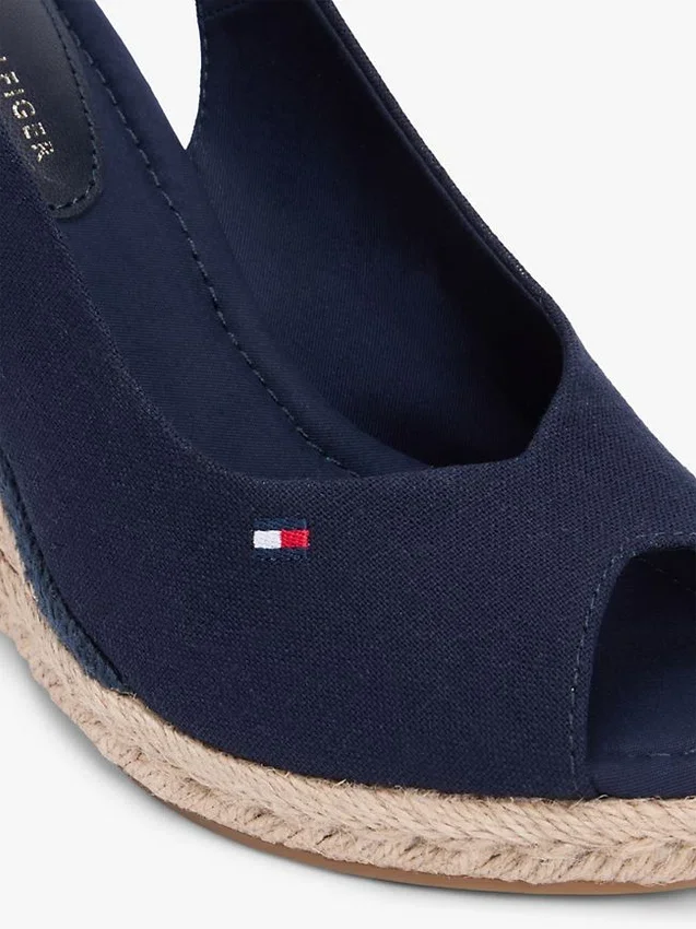 Espadriller med slingback och kilklack Espadriller med slingback och kilklack