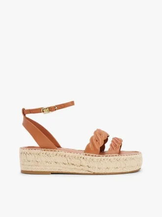 Espadriller med vridna remmar i läder