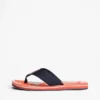 Flip-flops med blommönster Flip-flops med blommönster