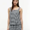 Gingham-linneblandad linne Gingham-linneblandad linne