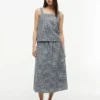 Gingham-linneblandad linne Gingham-linneblandad linne