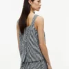 Gingham-linneblandad linne Gingham-linneblandad linne