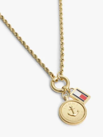 Halsband med nautisk charm