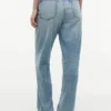 Högmidjade klassiska raka Jeans