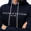 Hoodie med broderat Tommy-logo