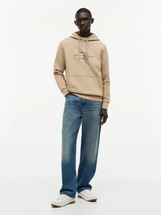 Hoodie med flagglogotyp
