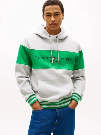 Hoodie med färgblock och logotyp