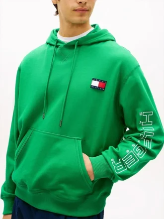 Hoodie med segel-logo