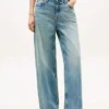 Jeans med hög midja och vida ben Jeans med hög midja och vida ben