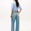Jeans med hög midja och vida ben Jeans med hög midja och vida ben