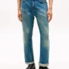 Jeans med spänne och avslappnad passform Jeans med spänne och avslappnad passform
