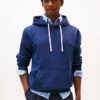 Klassisk hoodie i borstad fleece Klassisk hoodie i borstad fleece