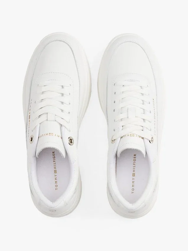 Lädersneakers med plattform Lädersneakers med plattform