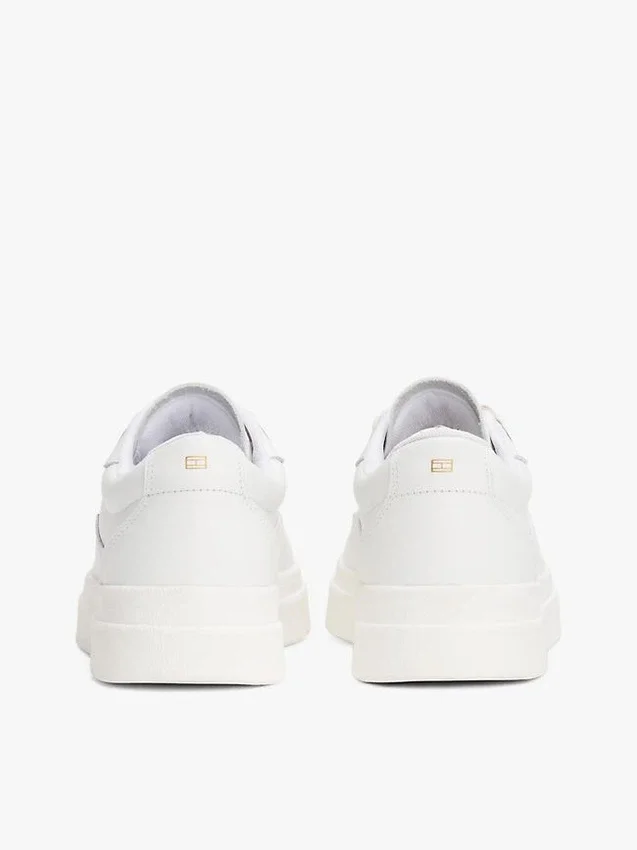 Lädersneakers med plattform Lädersneakers med plattform