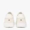 Låg sneaker i läder- och mockablandning Låg sneaker i läder- och mockablandning