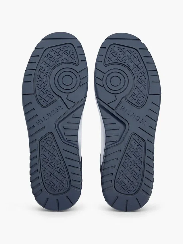 Låg sneaker i läderblandning Låg sneaker i läderblandning