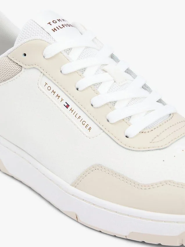 Låg sneaker i läderblandning Låg sneaker i läderblandning