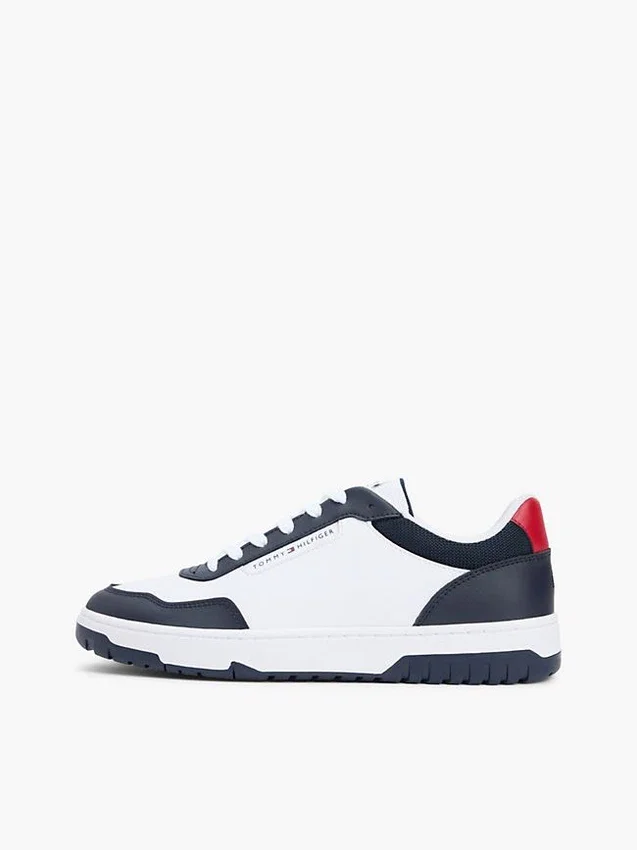 Låg sneaker i läderblandning Låg sneaker i läderblandning