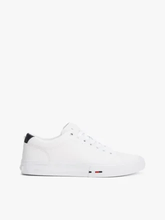 Låga sneakers i läder