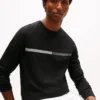 Långärmad T-shirt med ton-i-ton-flagga Långärmad T-shirt med ton-i-ton-flagga
