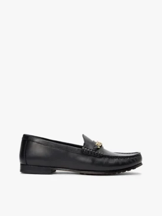 Loafers i läder med kedjelänk