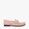 Loafers i mocka med kedjelänk Loafers i mocka med kedjelänk