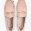 Loafers i mocka med kedjelänk Loafers i mocka med kedjelänk