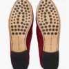 Loafers i mocka med kedjelänk Loafers i mocka med kedjelänk
