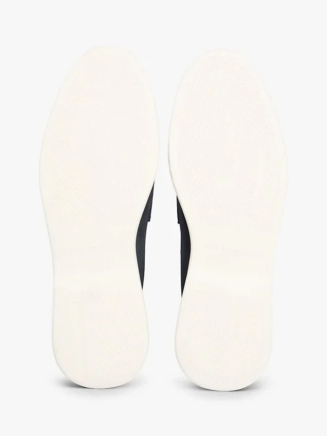 Loafers i nubuckläder Loafers i nubuckläder