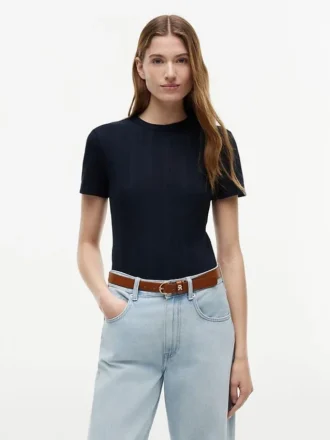 Lätt ribbstickad T-shirt
