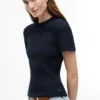 Lätt ribbstickad T-shirt Lätt ribbstickad T-shirt