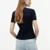 Lätt ribbstickad T-shirt Lätt ribbstickad T-shirt