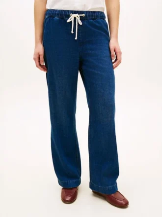 Lättviktiga jeans med vid ben och dragkedja