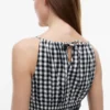 Midi-klänning i linneblandning med rynkad gingham-mönster Midi-klänning i linneblandning med rynkad gingham-mönster